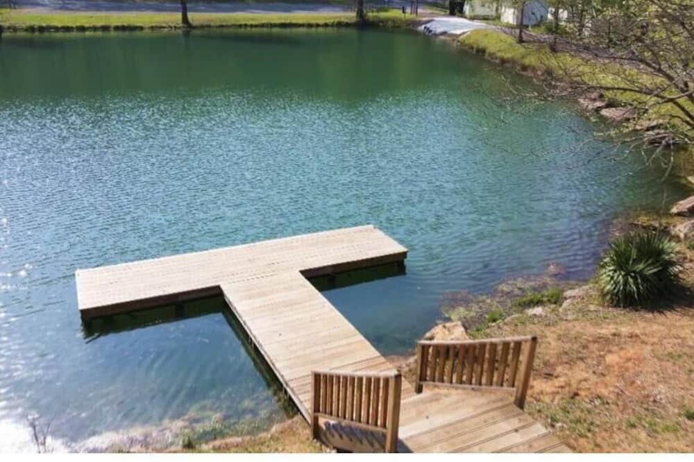 Photo of Outdoor in Groveoak