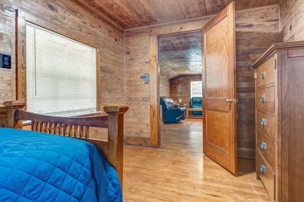Photo of Bedroom in McCalla