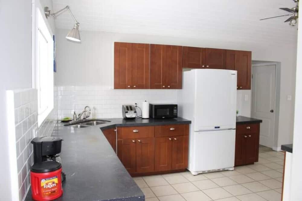Photo of Kitchen in Elora