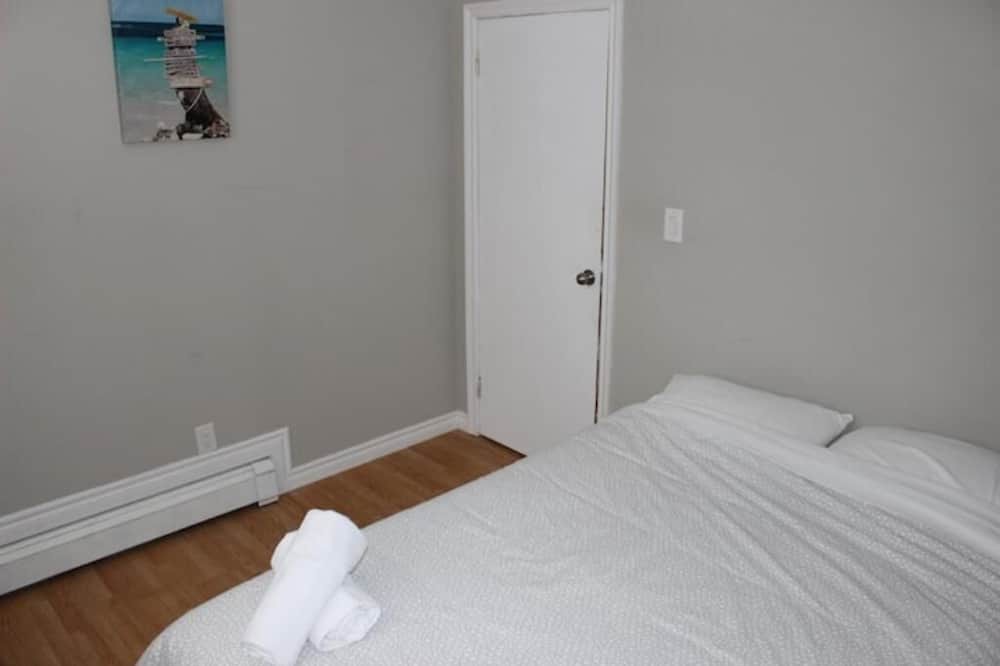 Photo of Bedroom in Elora