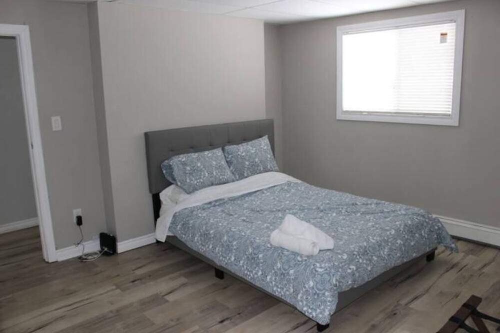 Photo of Bedroom in Elora