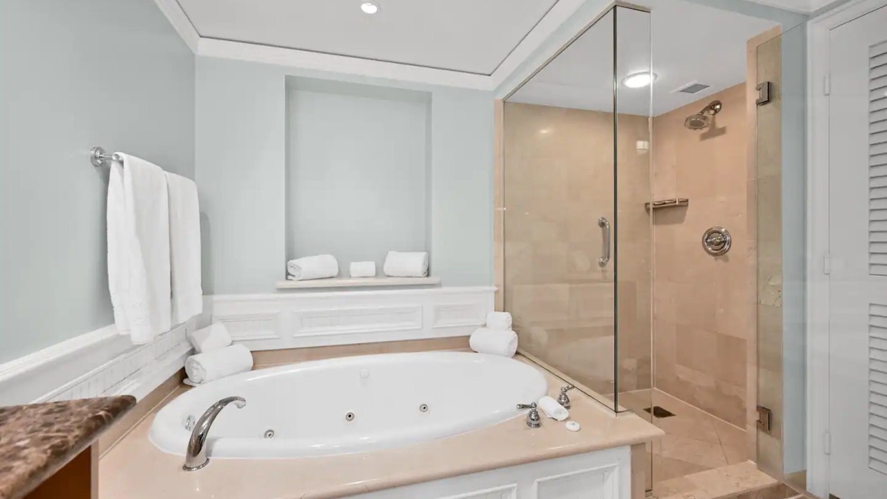Photo of Bathroom in Key Biscayne