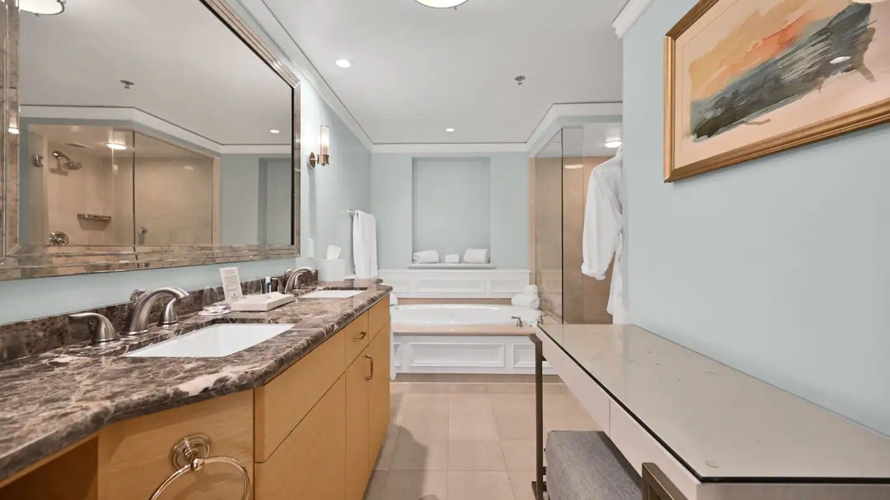 Photo of Bathroom in Key Biscayne
