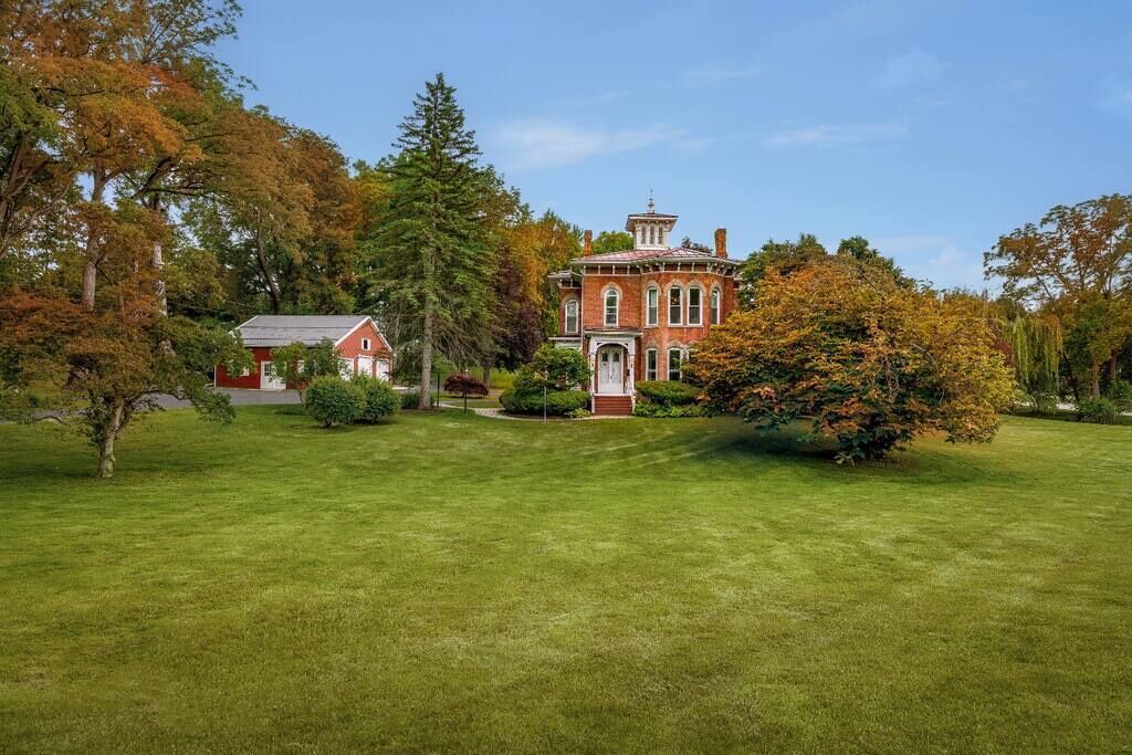 Photo of Outdoor in Penfield