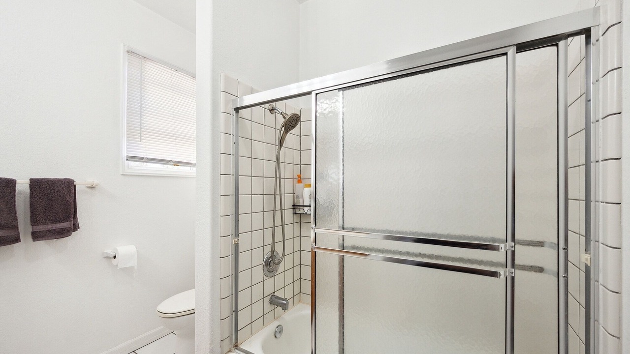 Photo of Bathroom in Townsite