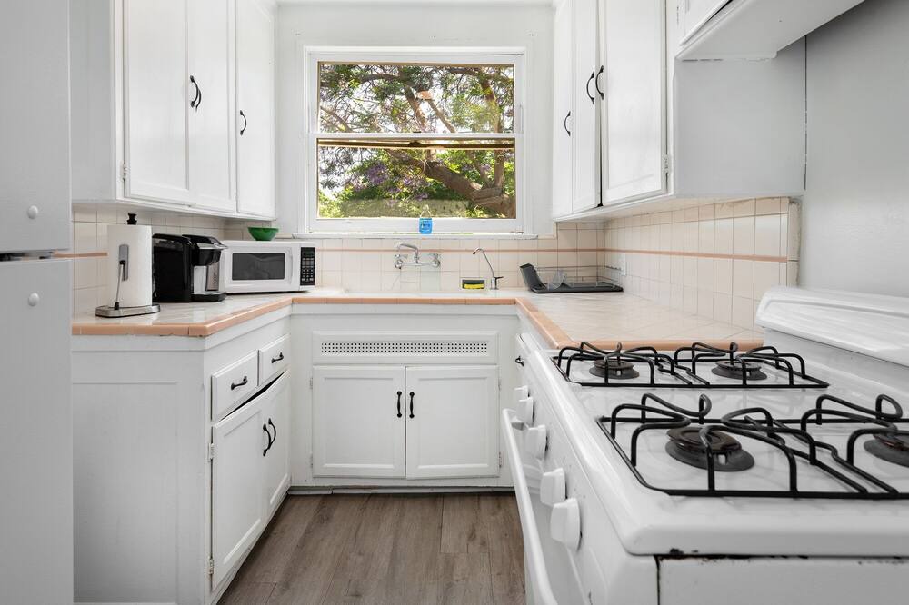 Photo of Kitchen in Carthay Circle