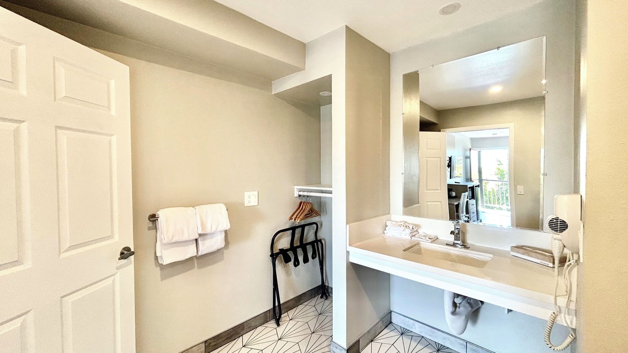 Photo of Bathroom in Anaheim Resort