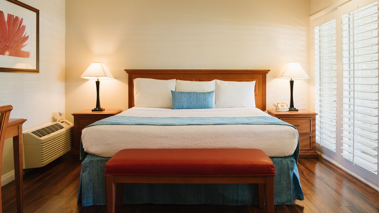 Photo of Bedroom in Anaheim Resort