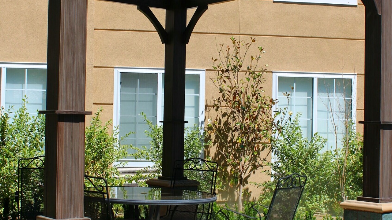 Photo of Patio Balcony in Calabasas