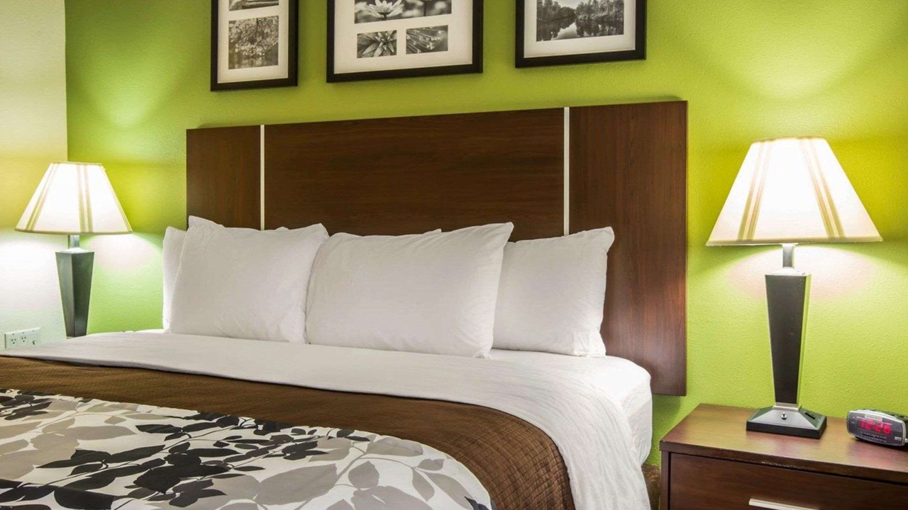 Photo of Bedroom in Asheville