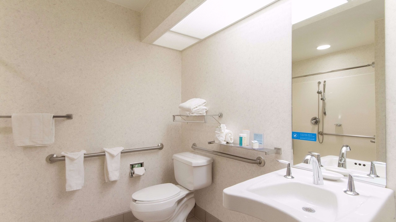 Photo of Bathroom in West Seneca