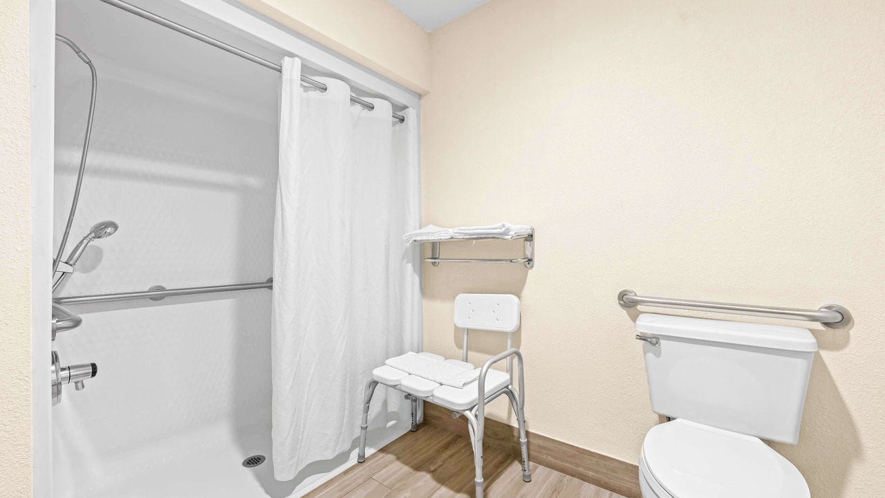 Photo of Bathroom in Clanton