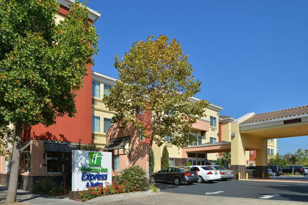 Photo of Outdoor in Northwest Berkeley