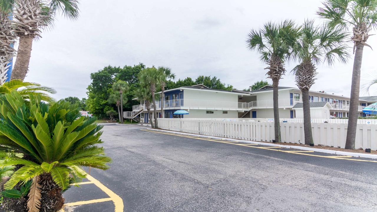 Photo of Outdoor in Northwest Pensacola