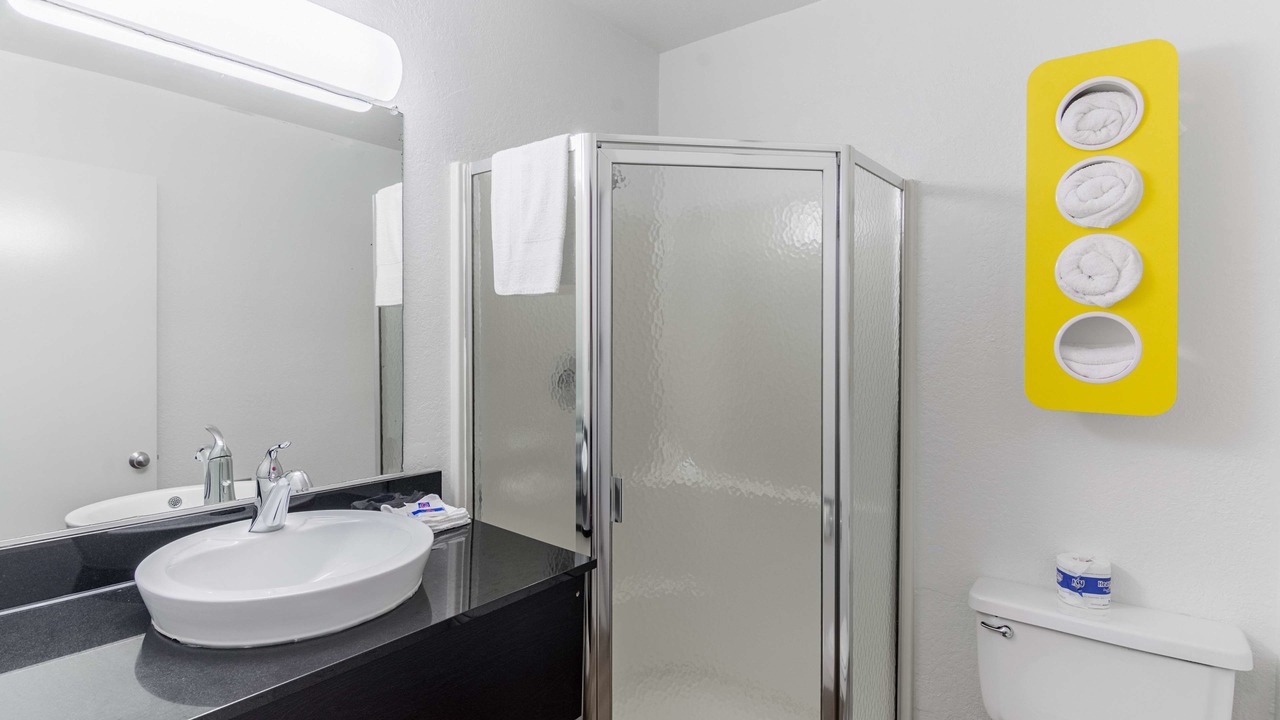Photo of Bathroom in Northwest Pensacola