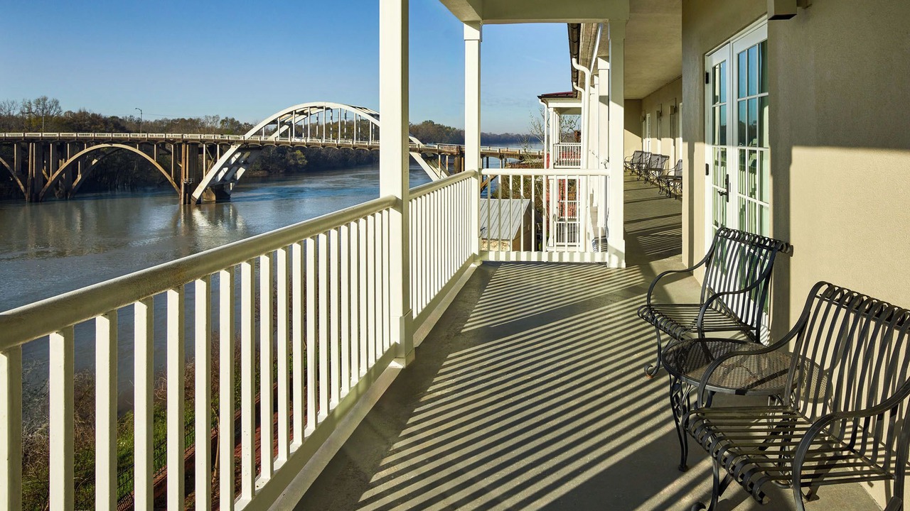 Photo of Patio Balcony in Selma