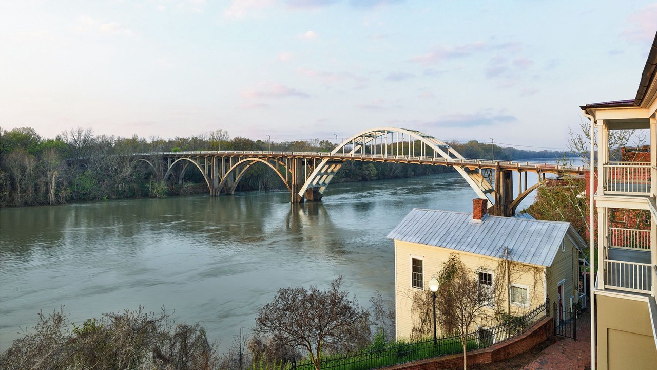 Photo of Others in Selma