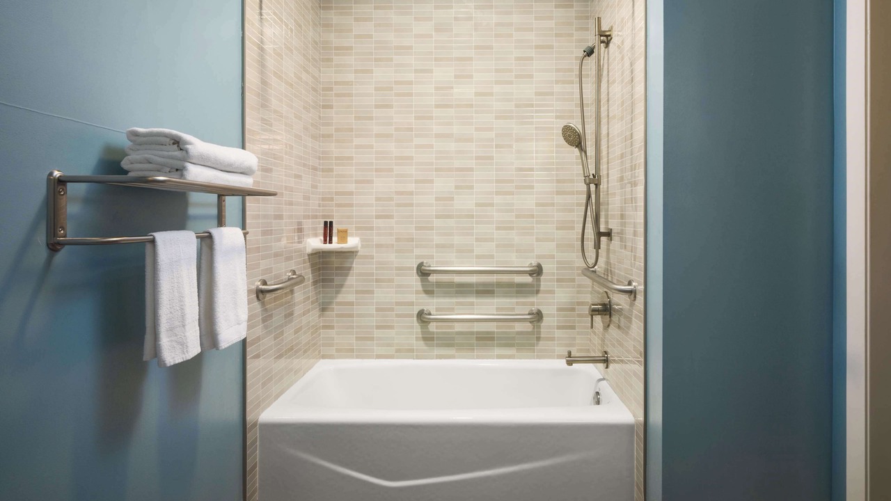 Photo of Bathroom in Mountain View