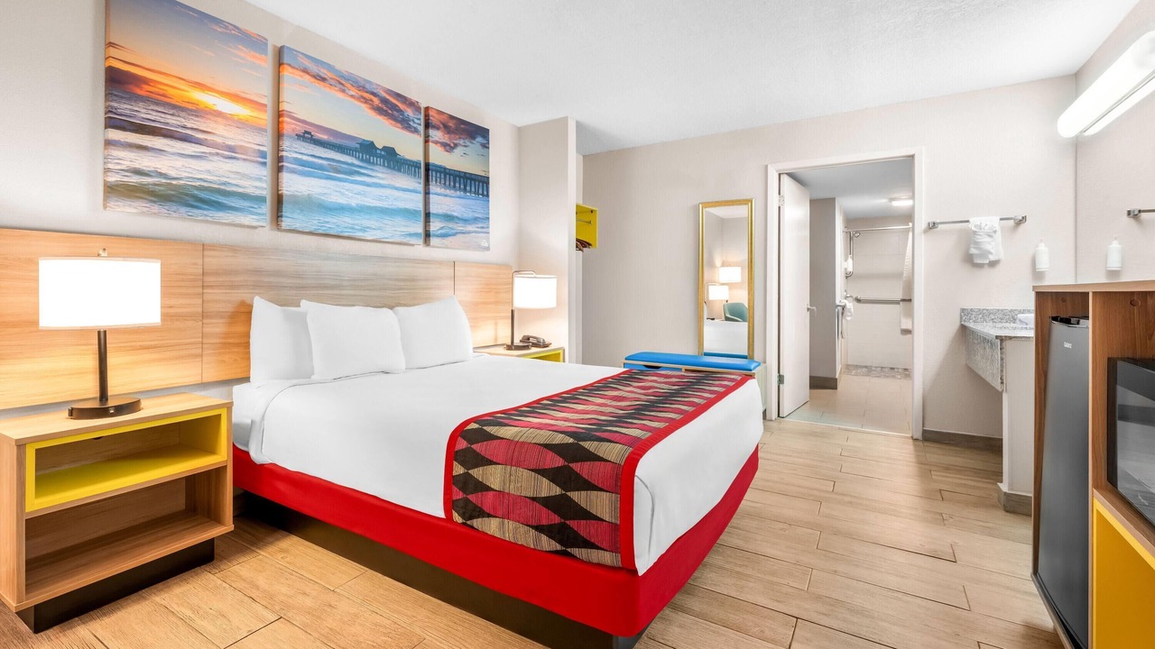 Photo of Bedroom in Hoover