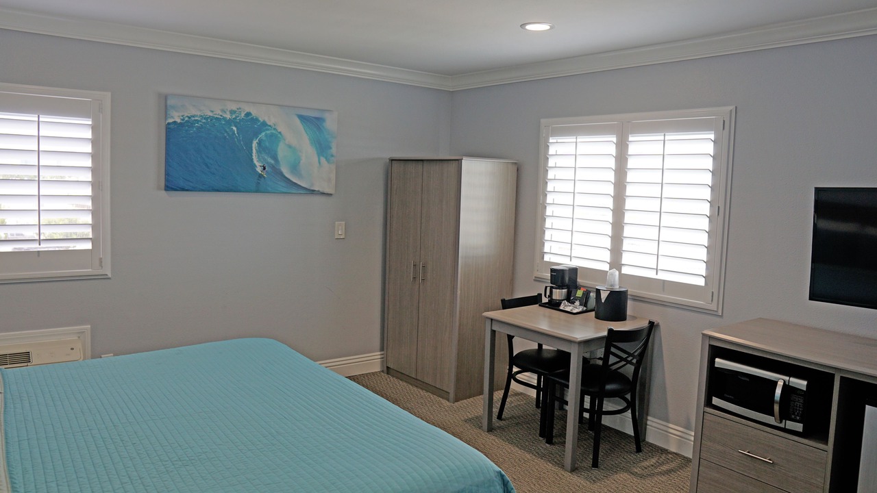 Photo of Bedroom in Huntington Beach