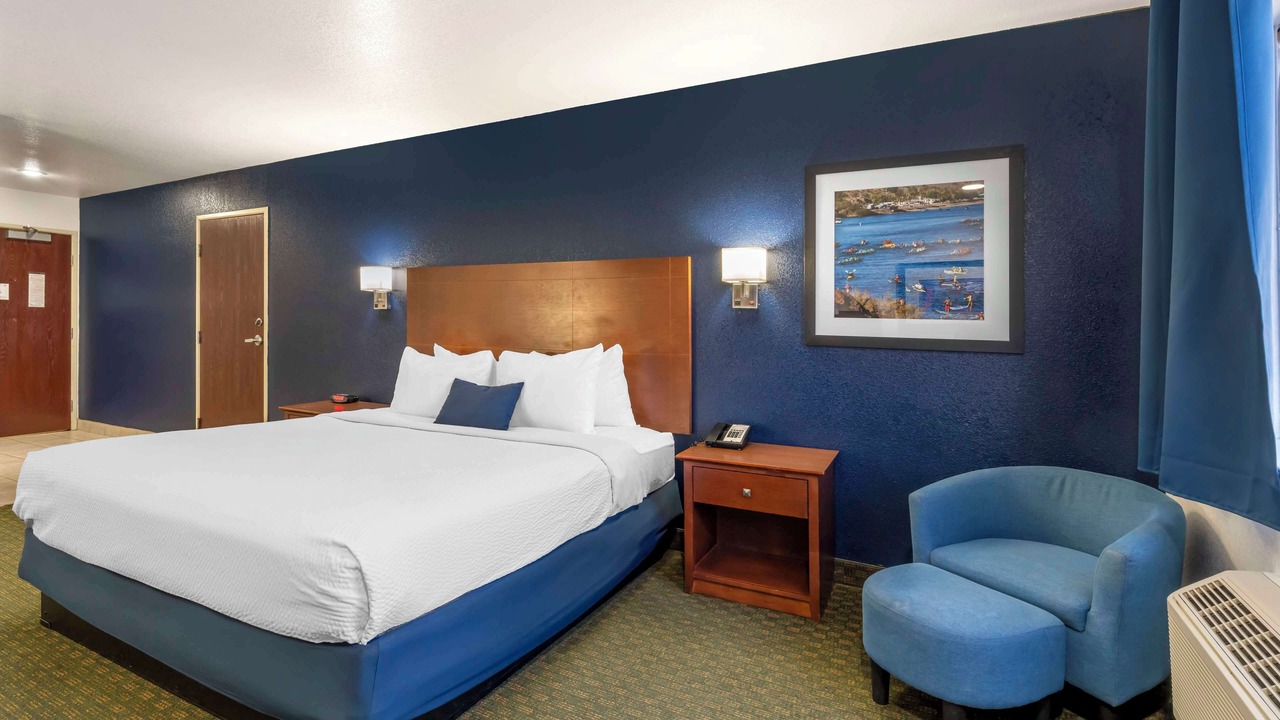 Photo of Bedroom in Parker