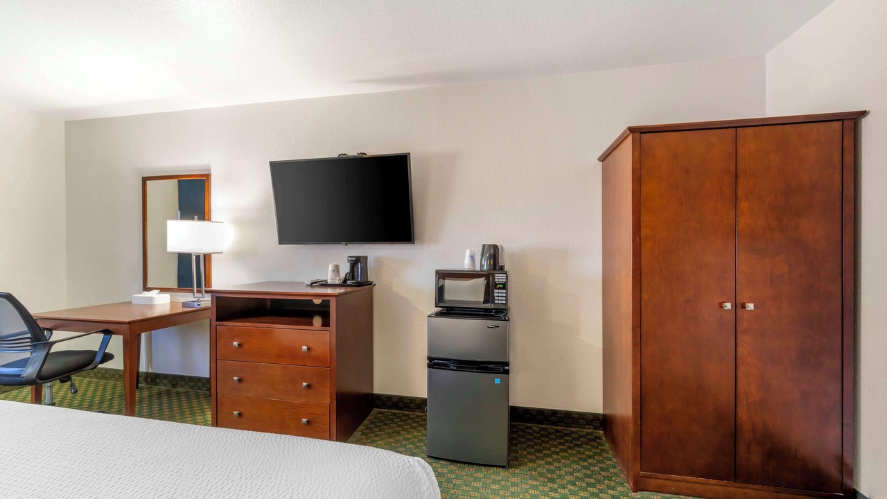 Photo of Bedroom in Parker