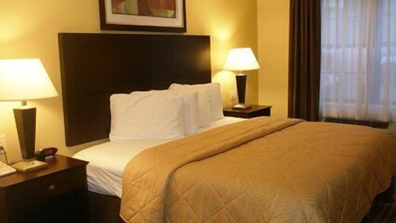 Photo of Bedroom in Mcafee