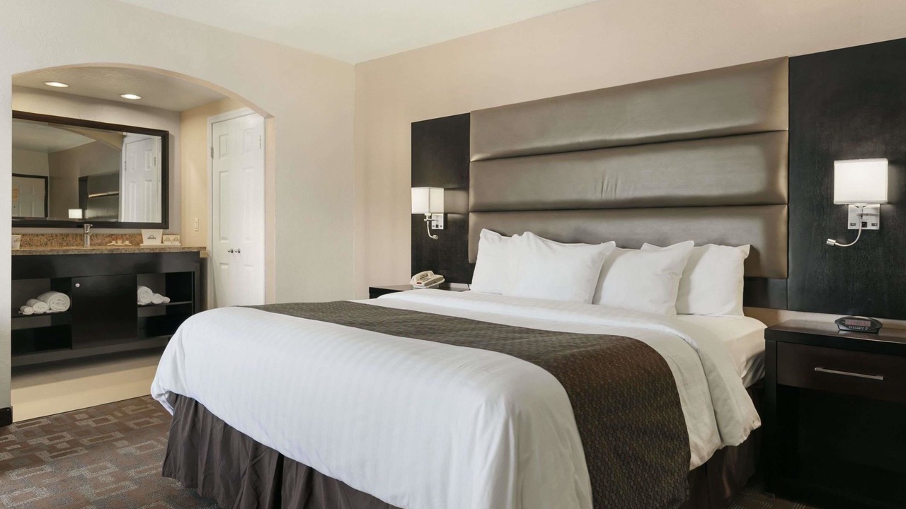 Photo of Bedroom in Downey