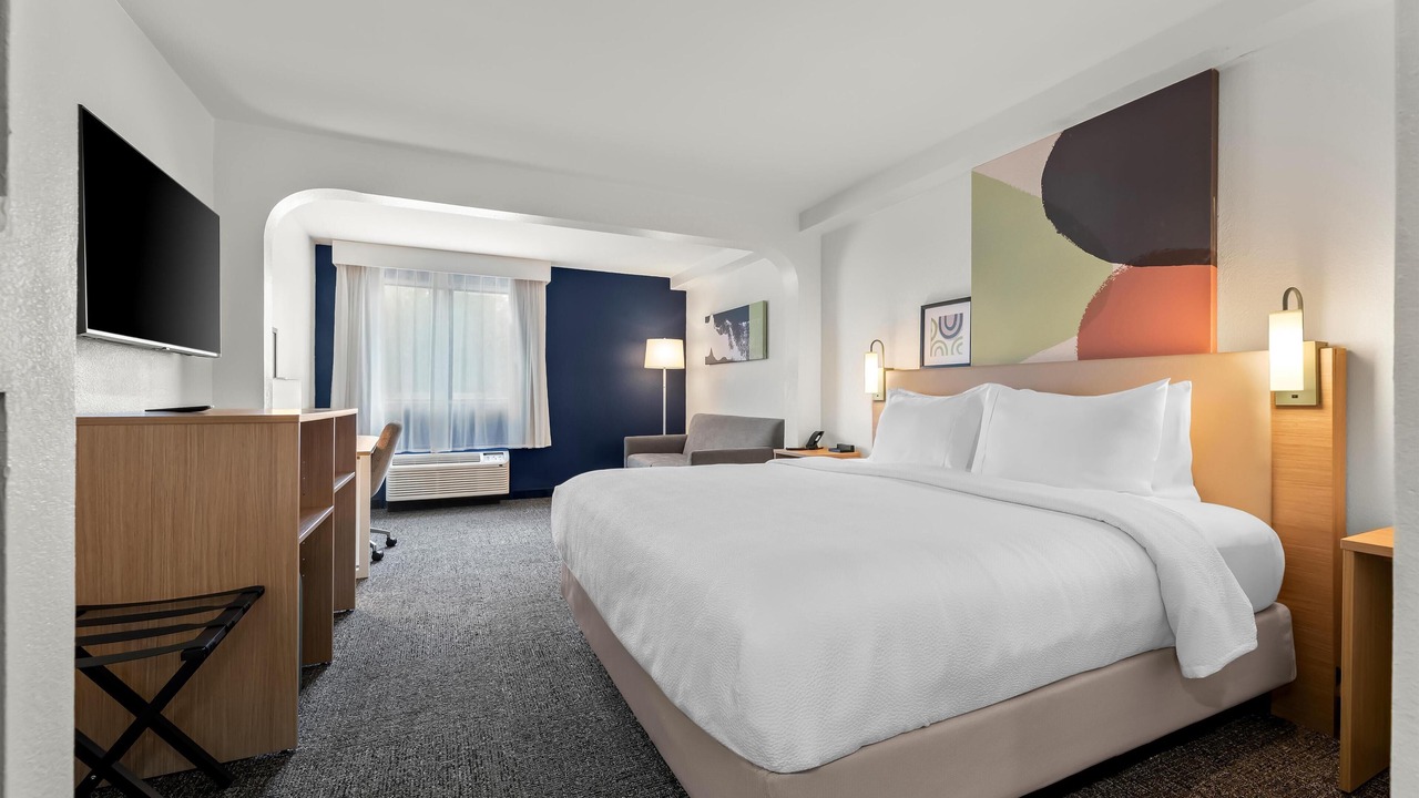Photo of Bedroom in Gulf Hills