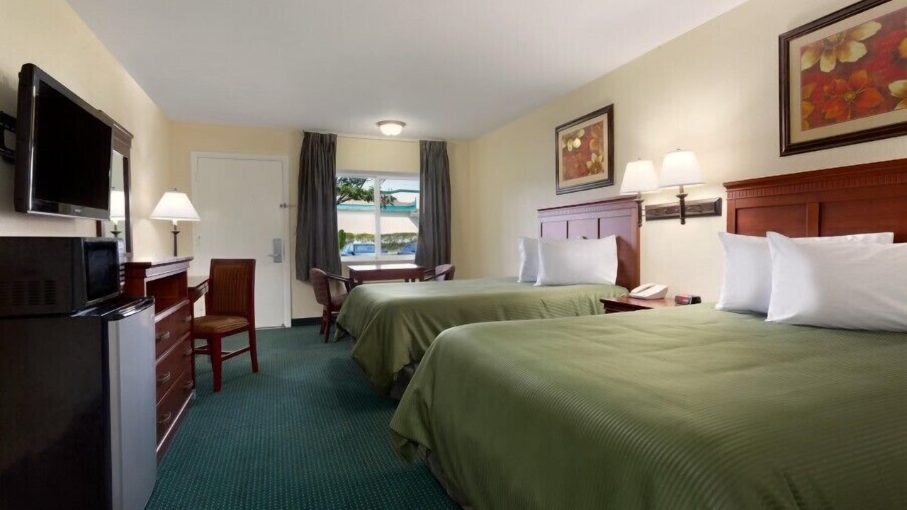 Photo of Bedroom in East Side Costa Mesa
