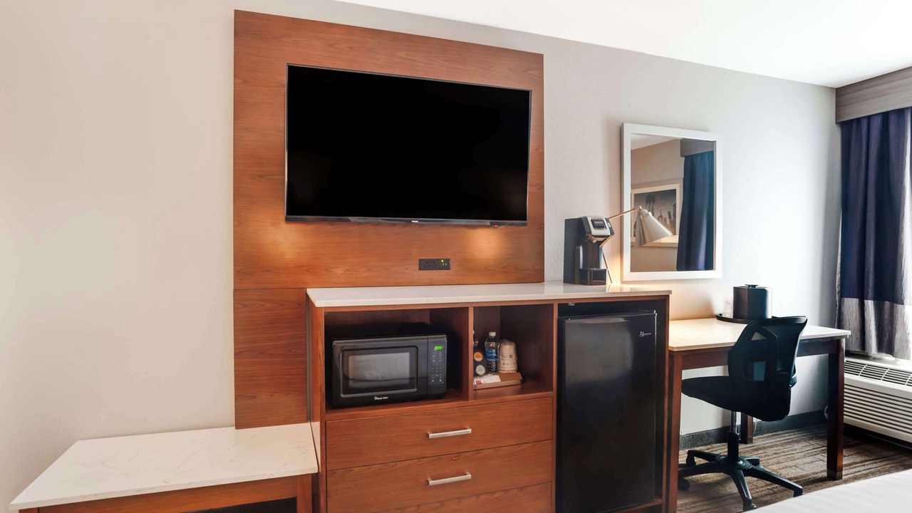 Photo of Bedroom in Commerce