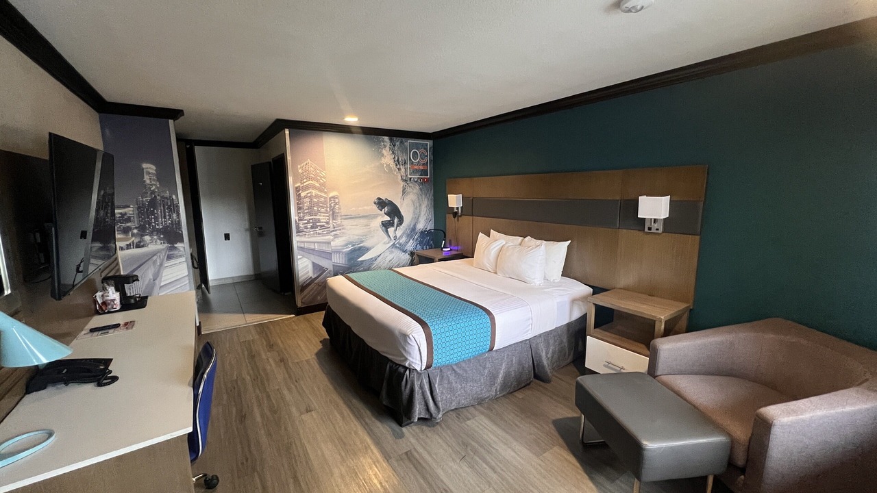 Photo of Bedroom in East Side Costa Mesa
