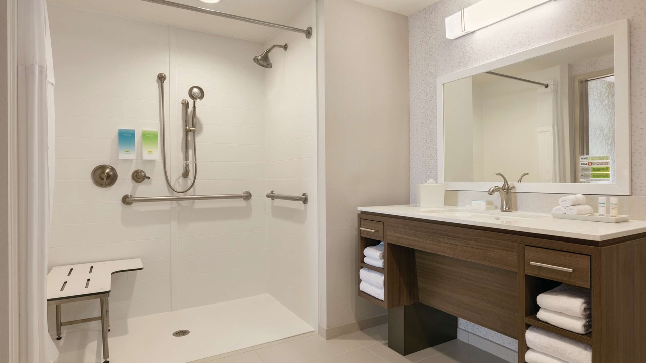 Photo of Bathroom in Williamsville