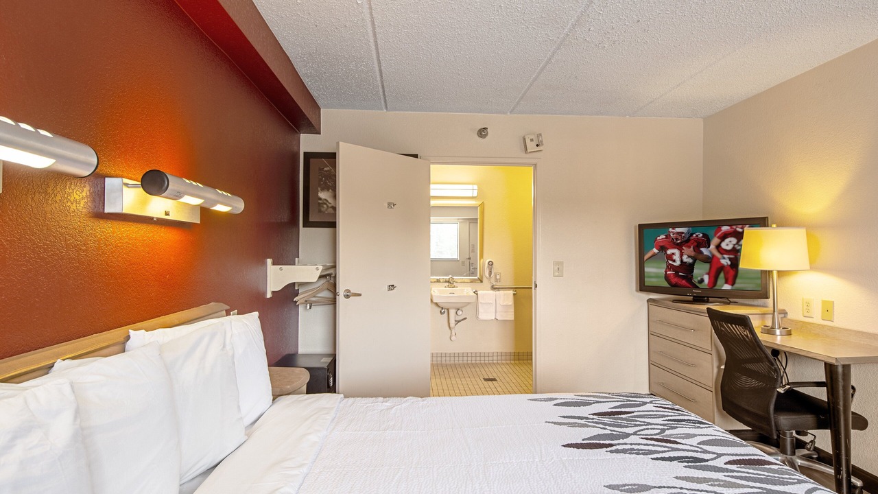 Photo of Bedroom in Ferry Pass