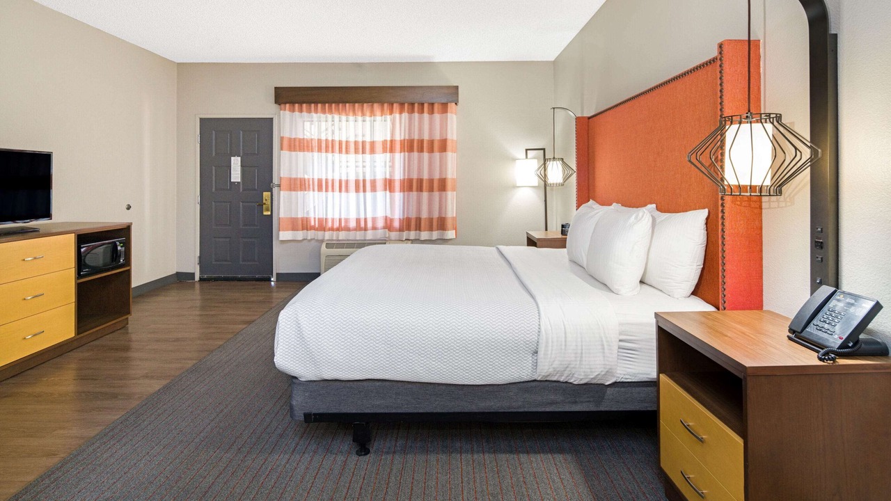 Photo of Bedroom in Santa Ana