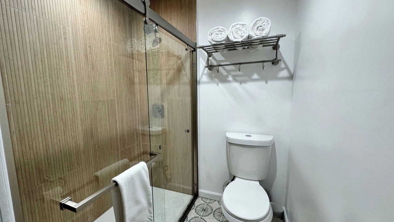 Photo of Bathroom in Little Armenia