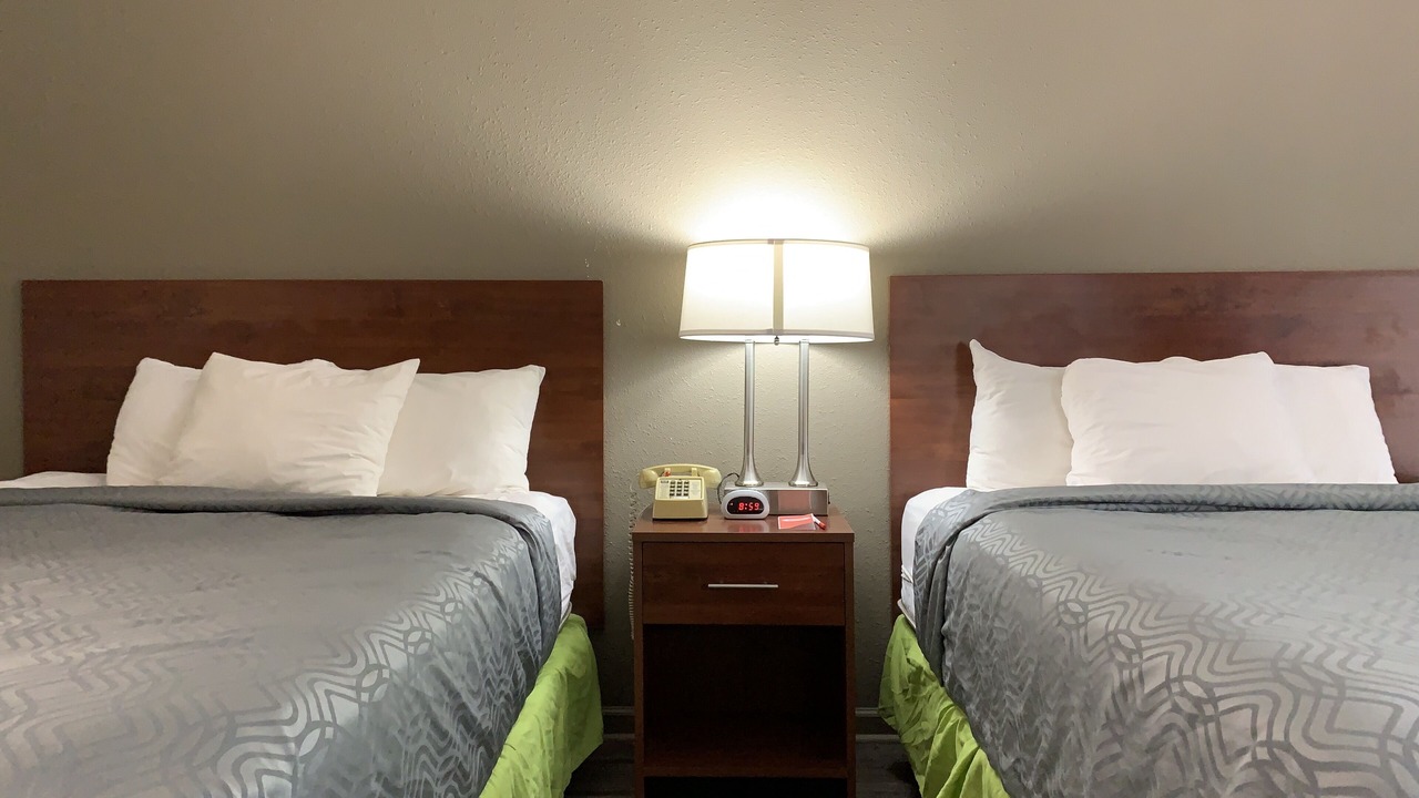 Photo of Bedroom in Troy