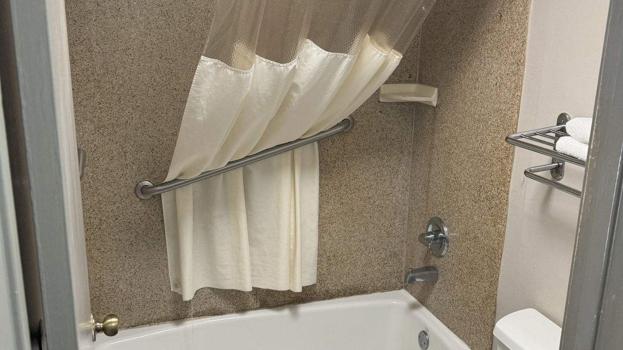 Photo of Bathroom in Tuscaloosa