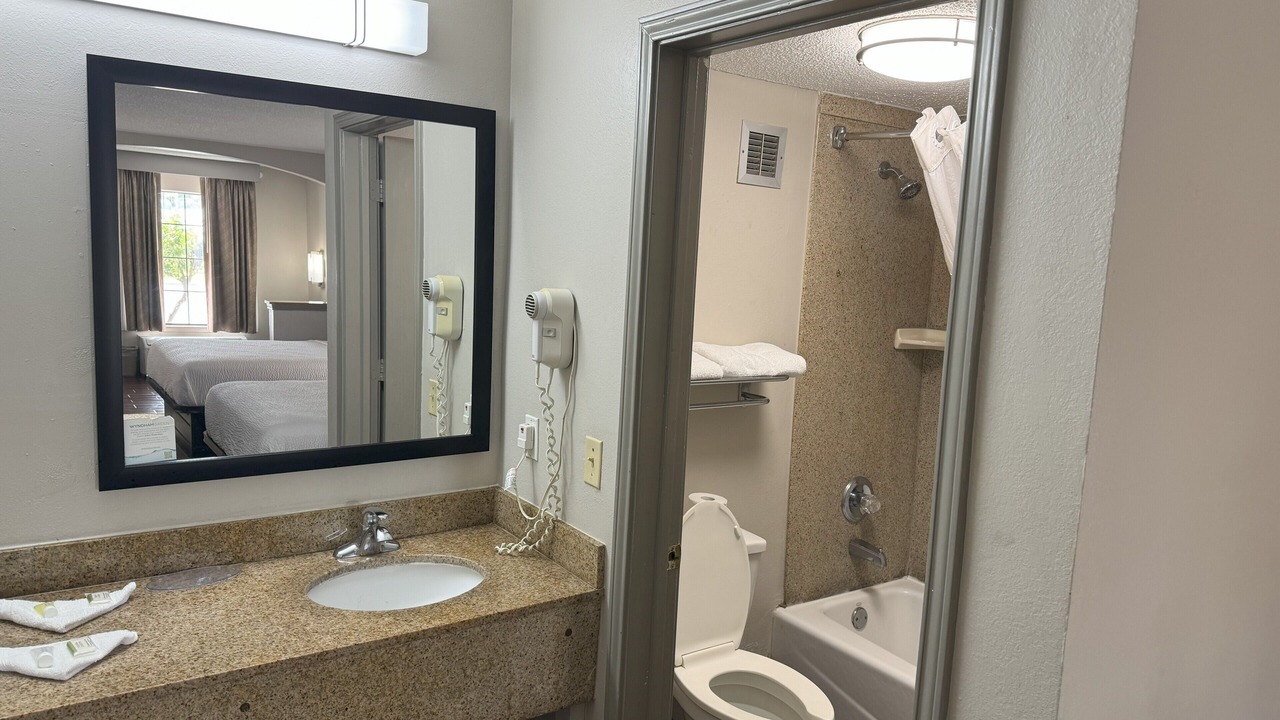 Photo of Bathroom in Tuscaloosa