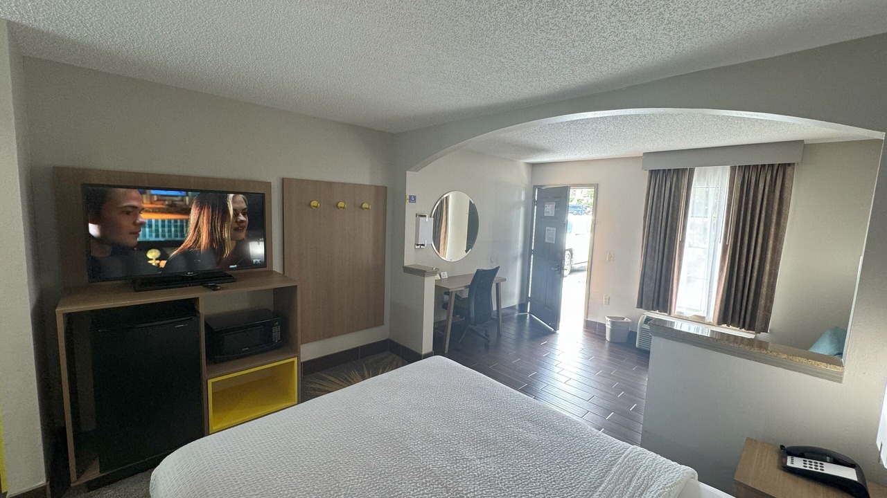 Photo of Bedroom in Tuscaloosa