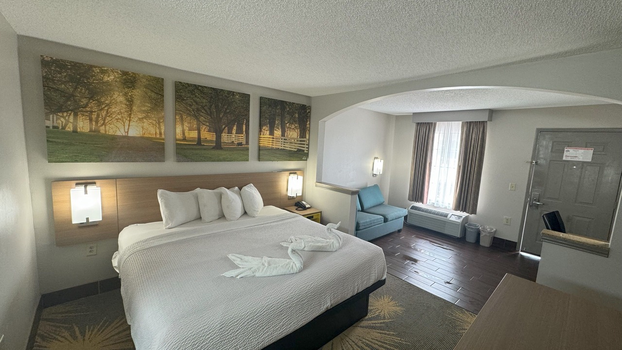 Photo of Bedroom in Tuscaloosa