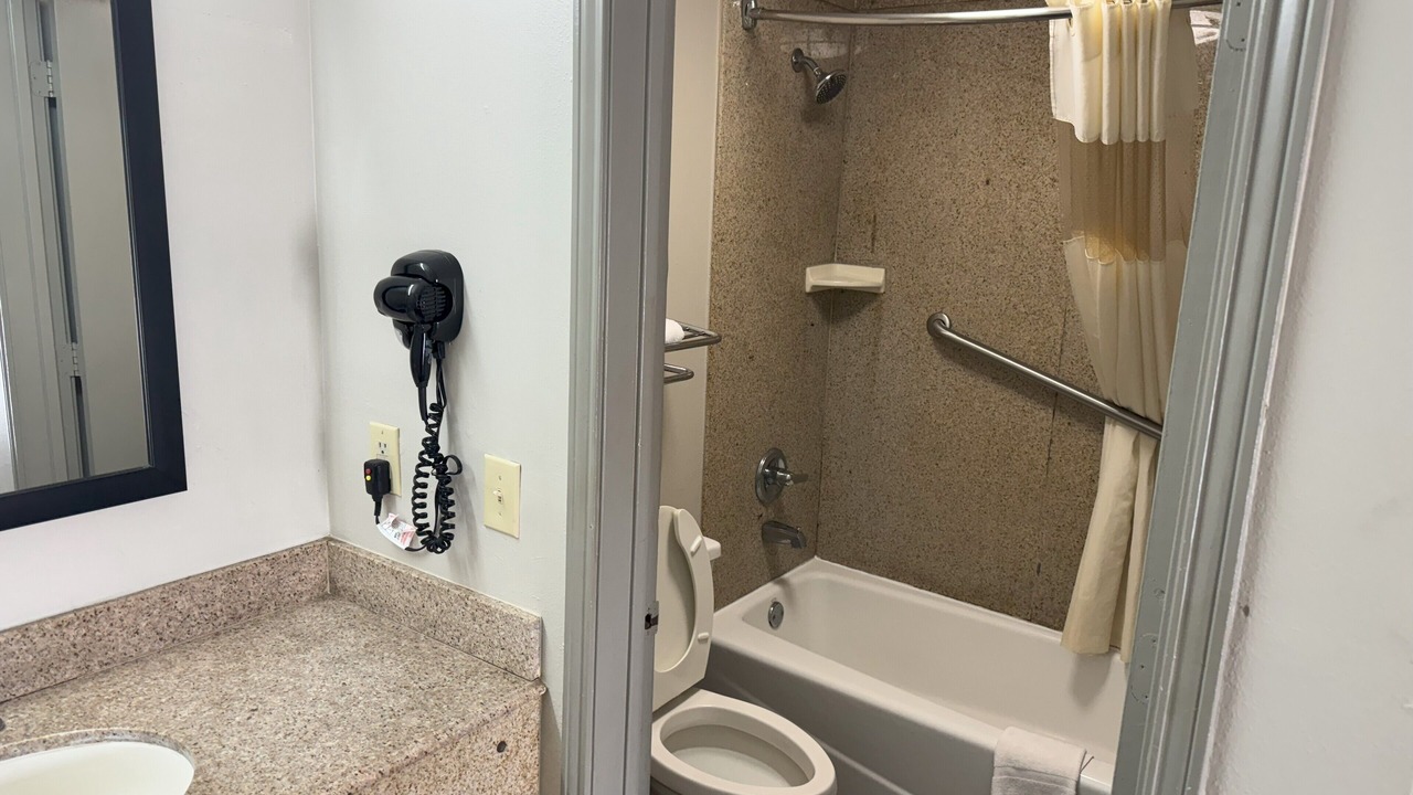 Photo of Bathroom in Tuscaloosa