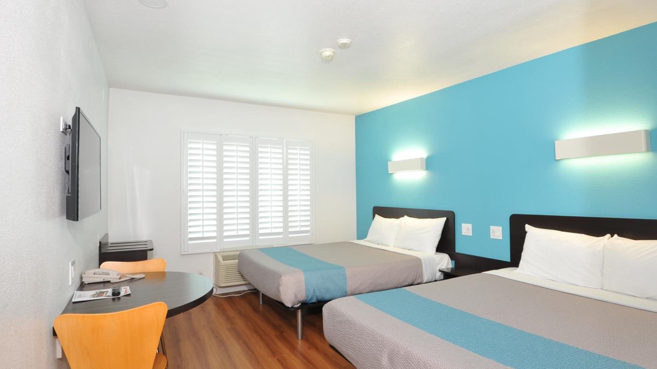 Photo of Bedroom in Fountain Valley