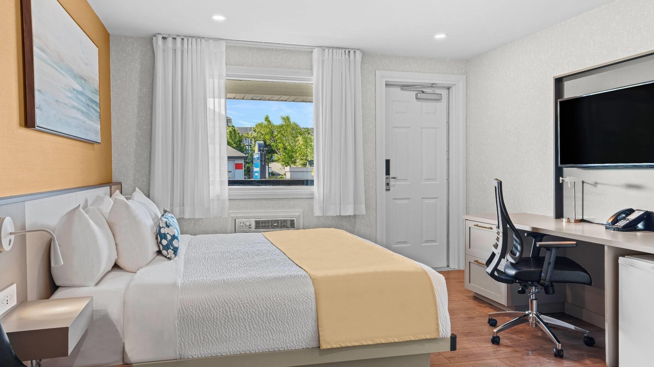 Photo of Bedroom in Riviere-du-Loup Regional County Municipality
