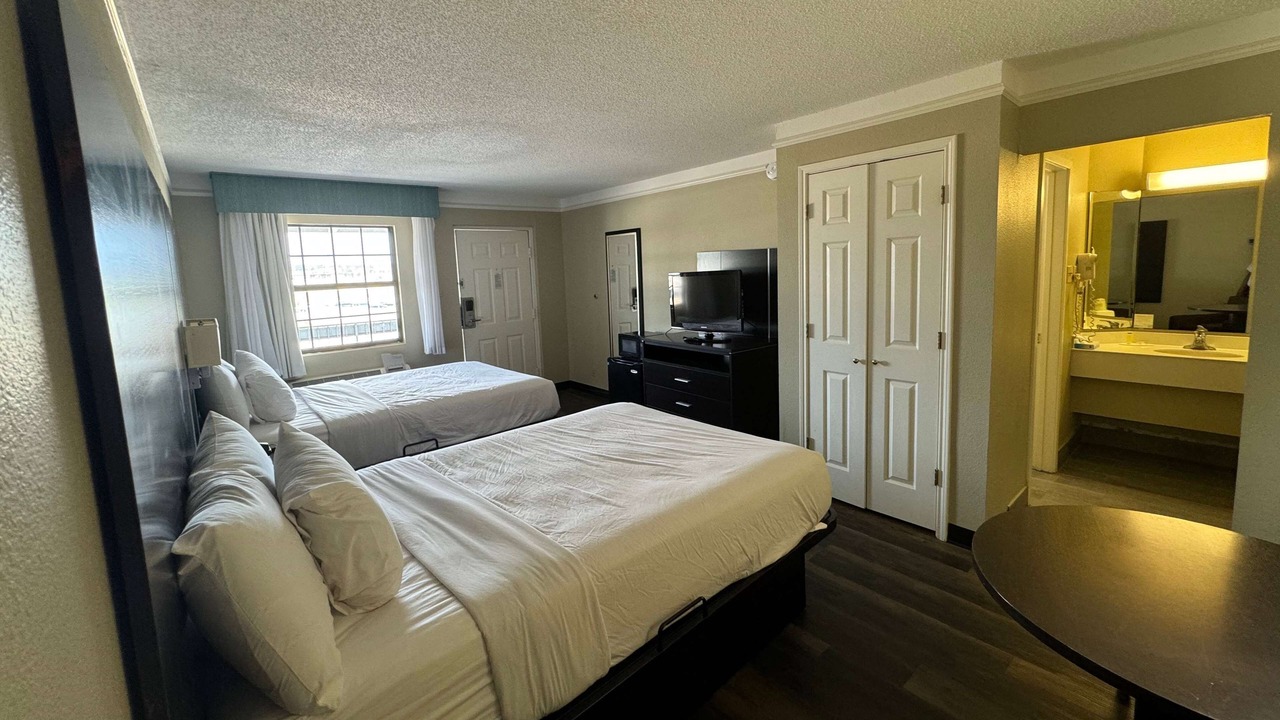 Photo of Bedroom in Tuscaloosa