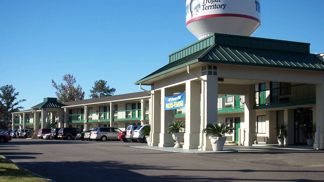 Photo of Buildings in Troy