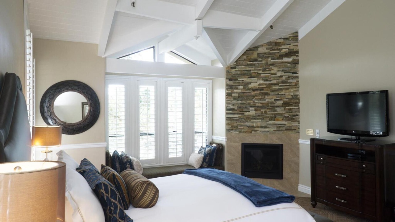 Photo of Bedroom in Golden Rectangle