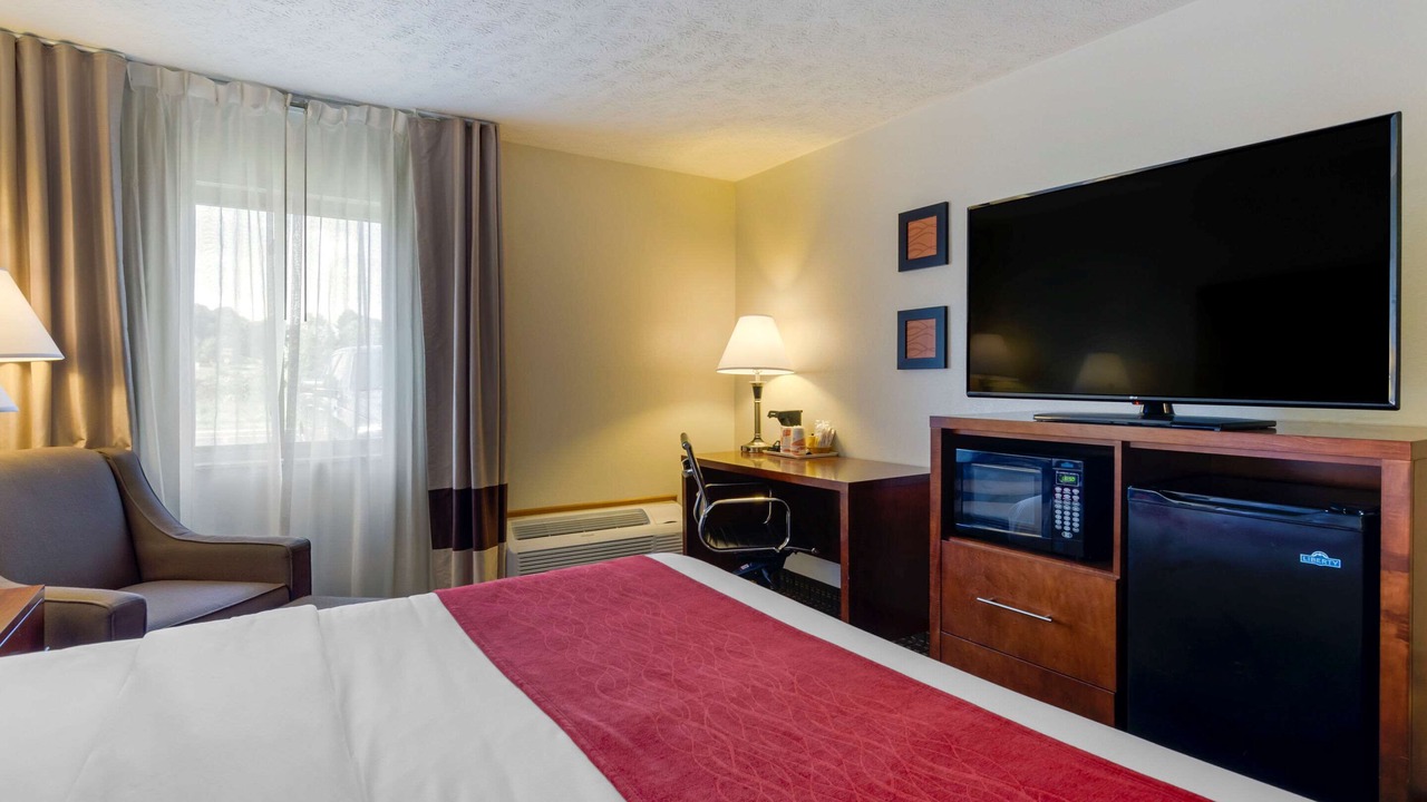 Photo of Bedroom in Atkins