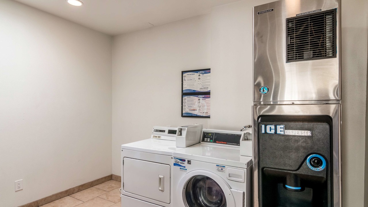 Photo of Bedroom in Bell Gardens