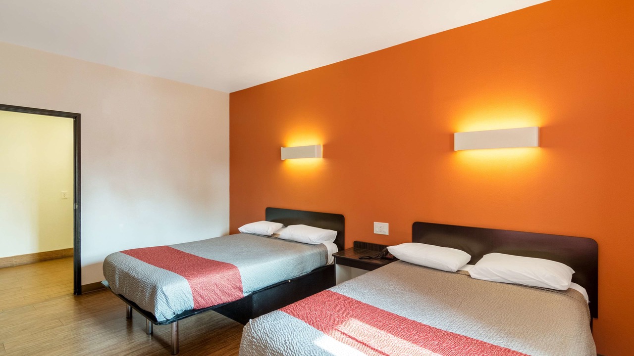 Photo of Bedroom in Bell Gardens